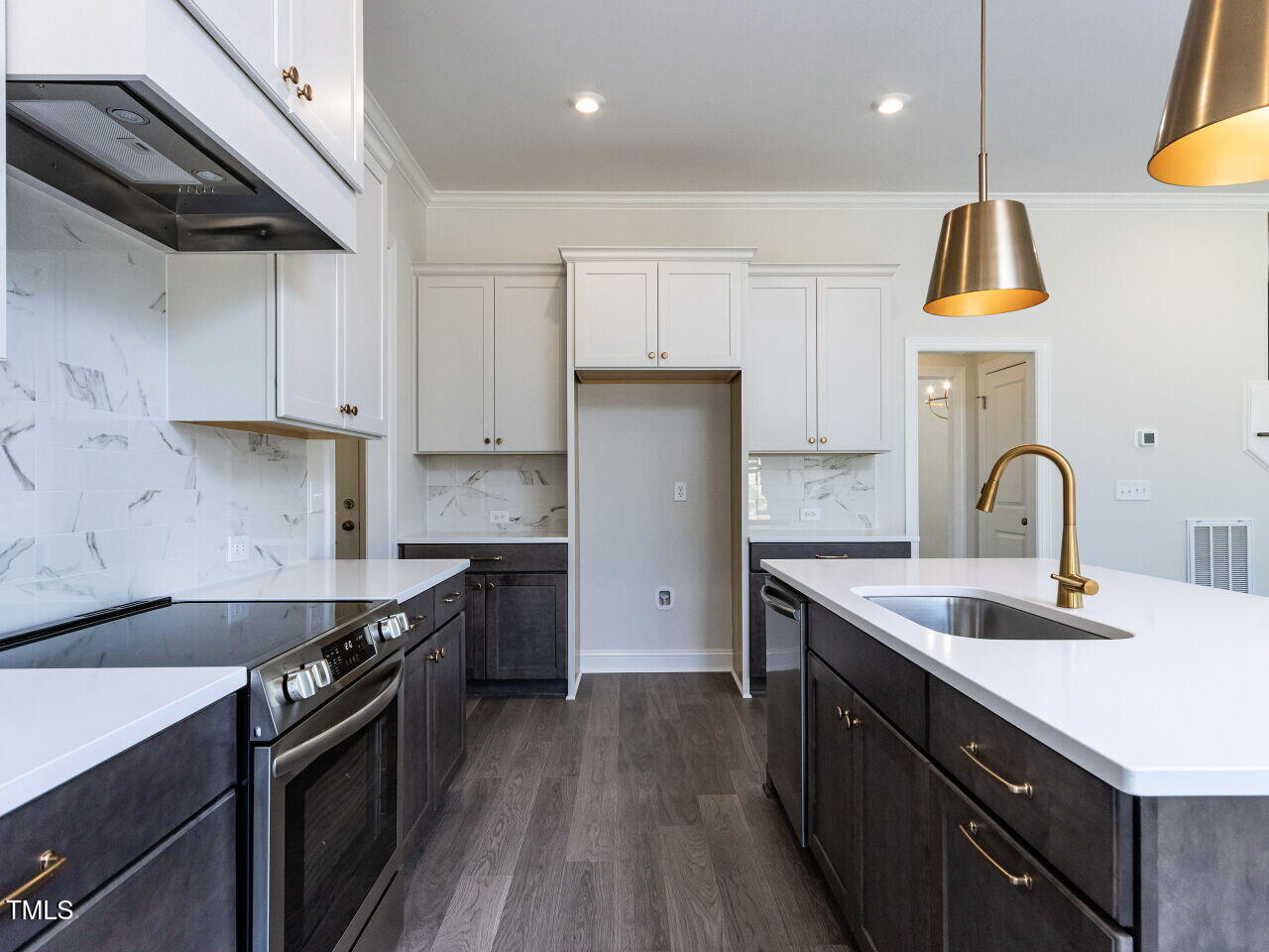 6048 Scalybark Road Durham, NC 27712 - Photo 13 of 37 013-1280x960-kitchen