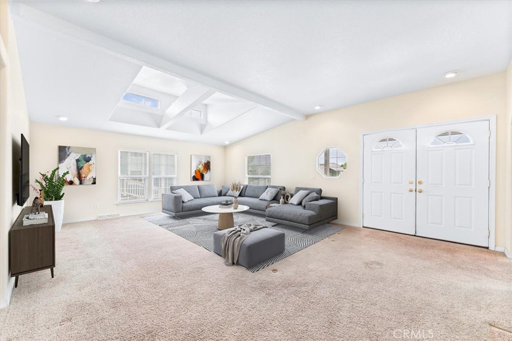 32 Pine Via Anaheim, CA 92801 - Photo 7 of 19 a living room with furniture