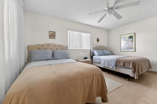 $347,000 | 1601 Southwest 18th Street, Boynton Beach, FL 33426