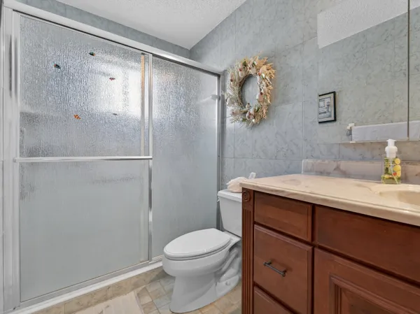 $347,000 | 1601 Southwest 18th Street, Boynton Beach, FL 33426