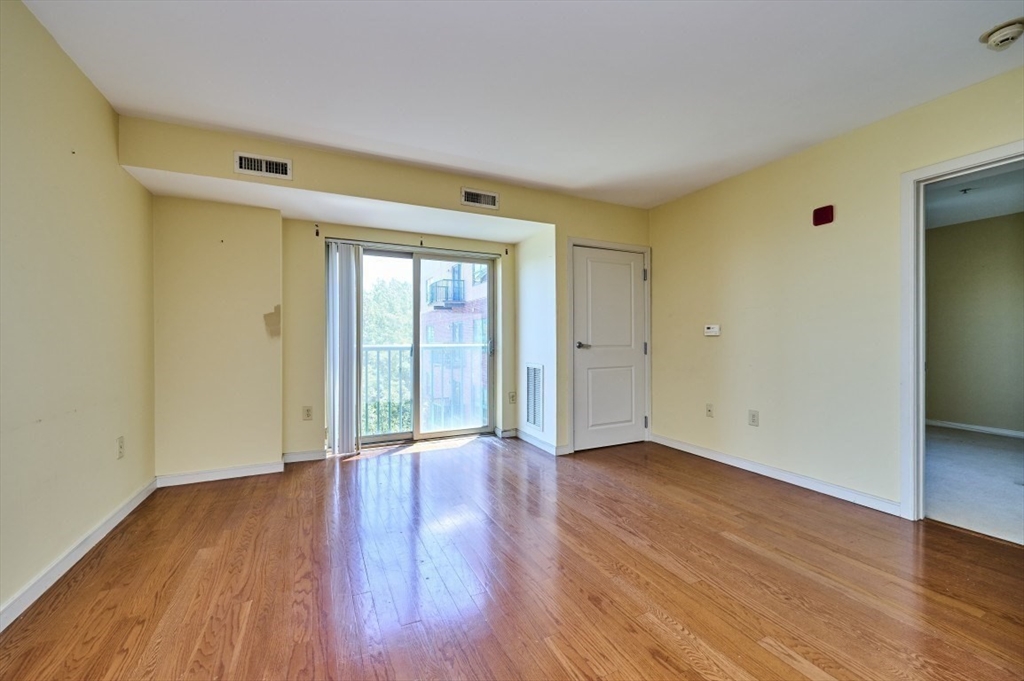 175 Cottage Street, Unit 504 Chelsea, MA 02150 - Photo 11 of 31