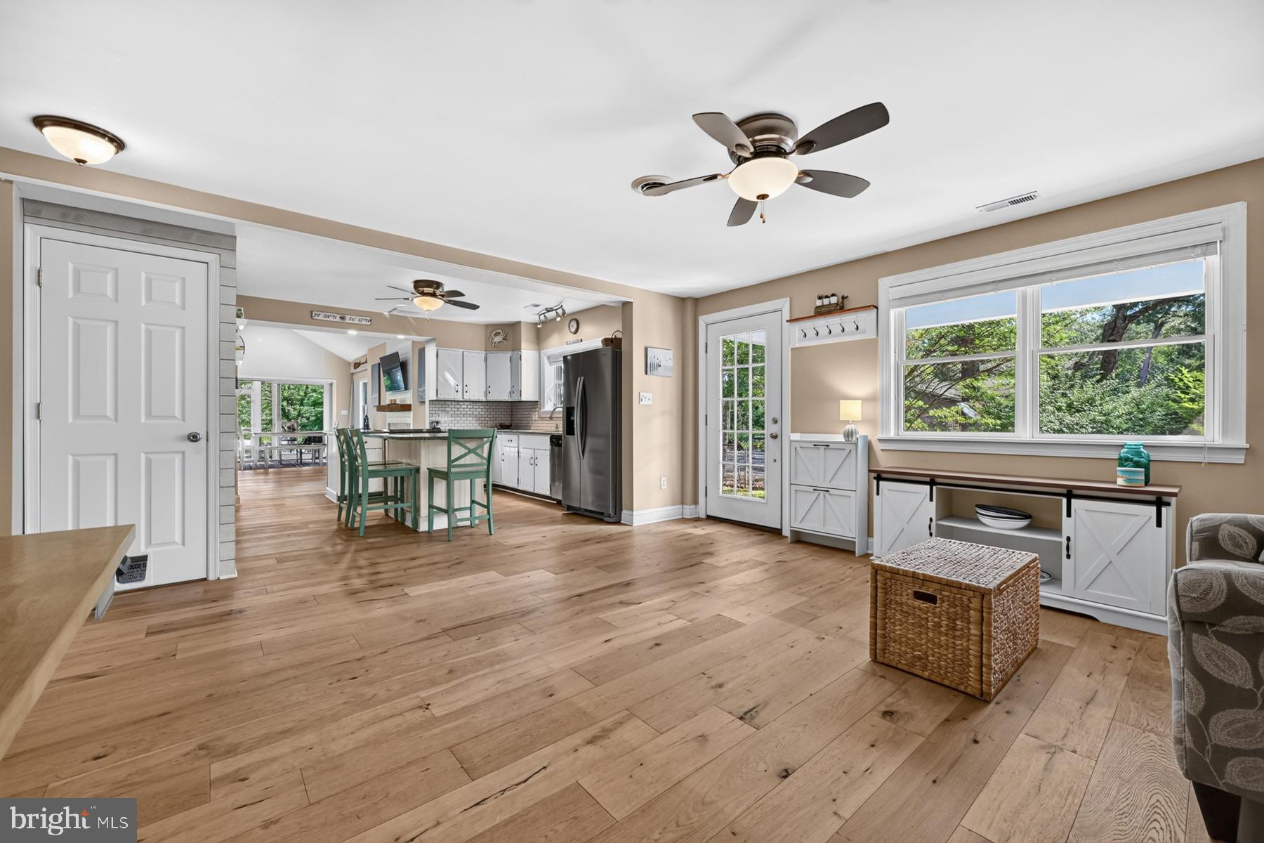 718 Dill Road Severna Park, MD 21146 - Photo 25 of 50 Kitchen leads into the living room