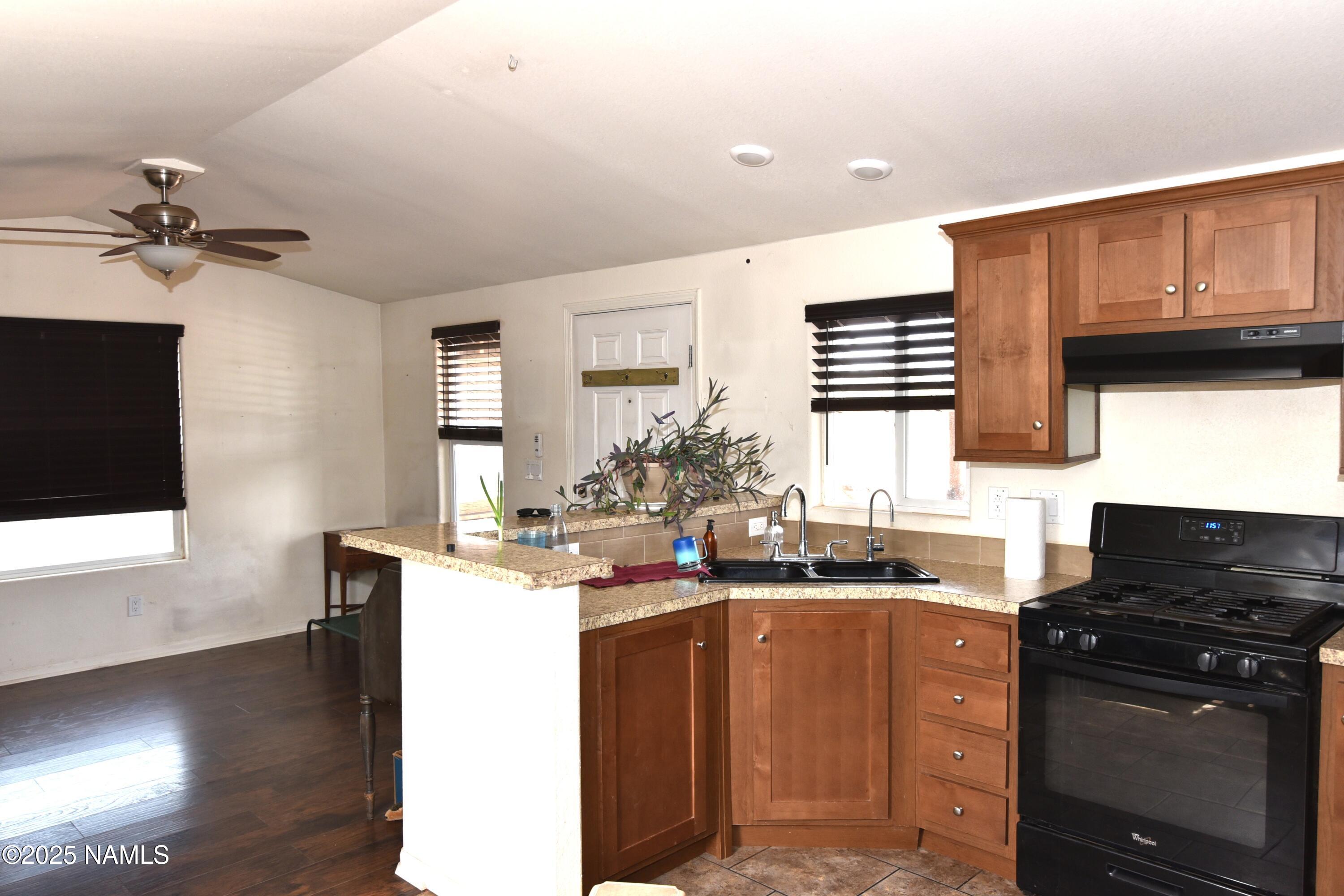 7525 Red Butte Road Williams, AZ 86046 - Photo 11 of 61 DSC_4134