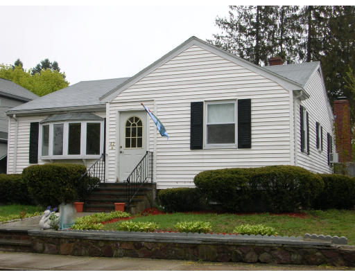 42 Fairview Road Stoneham, MA 02180 - Photo 1 of 9 Gallery Image 1