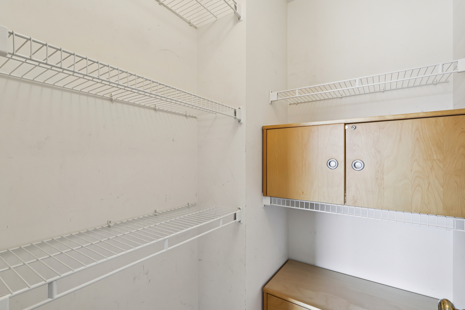 257 Indian Ridge Lane Lake Villa, IL 60046 - Photo 15 of 38 a bathroom with a shower and a window