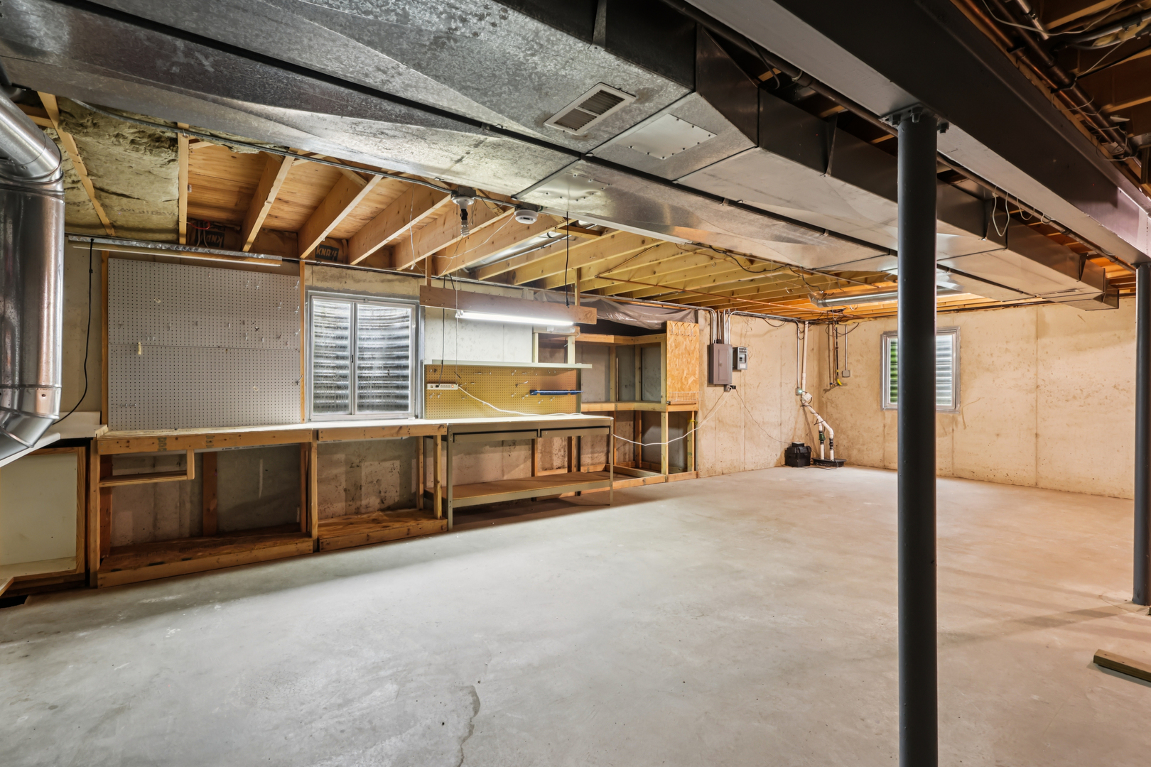 257 Indian Ridge Lane Lake Villa, IL 60046 - Photo 31 of 38 a view of an empty room with a window
