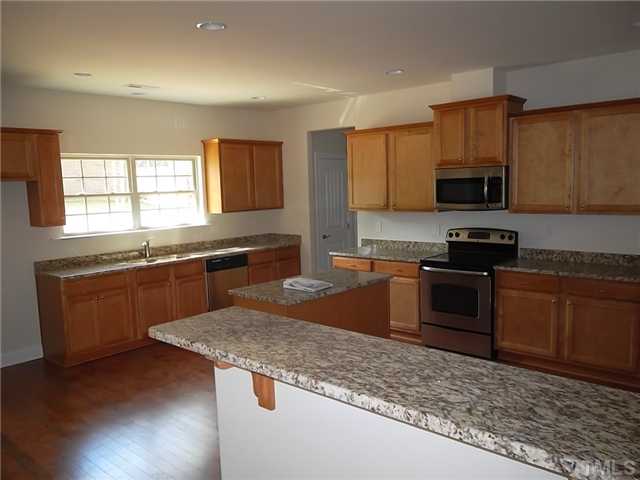 11 Cypress Ridge Way. Willow Spring, NC 27592 - Photo 5 of 9 Gallery Image 5