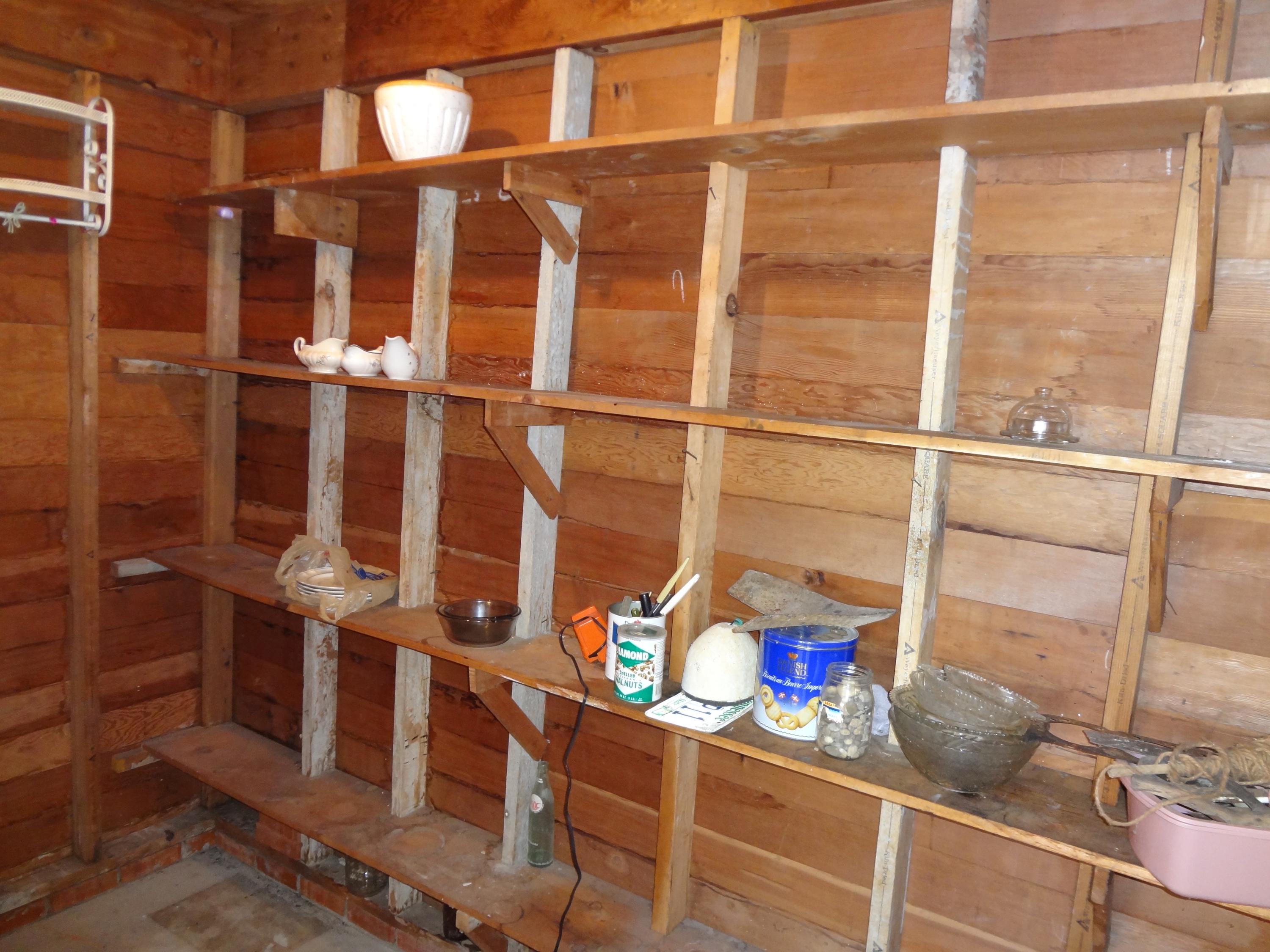 170 Tub Springs Road Harriman, TN 37748 - Photo 11 of 32 Attached Storage