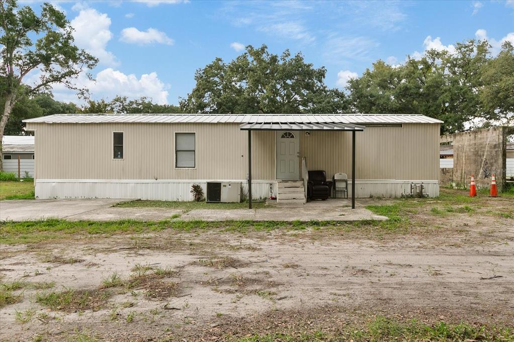 2102 Sydney Dover Road Dover, FL 33527 - Photo 12 of 38