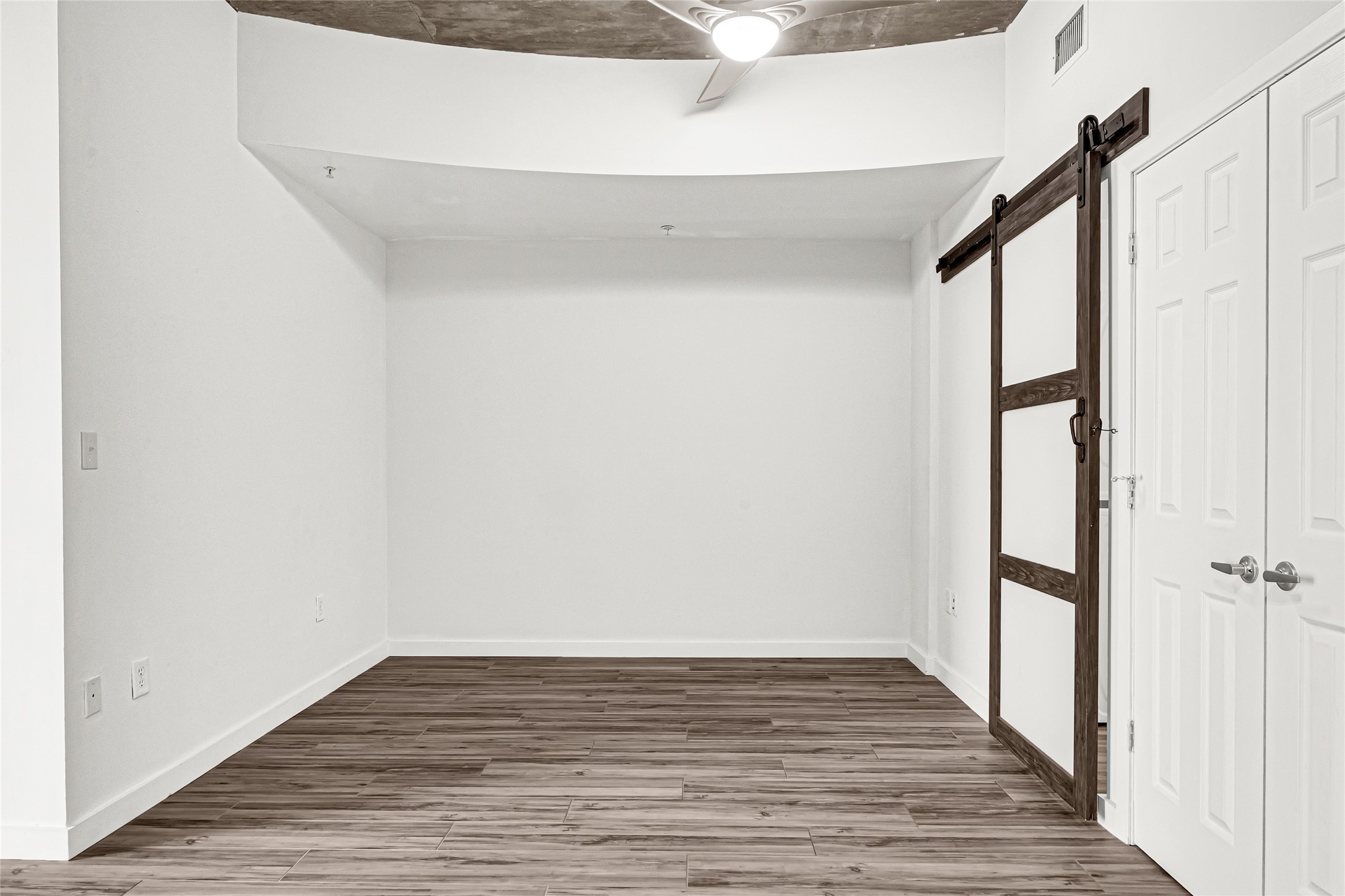 5925 Almeda Road, Unit 11406 Houston, TX 77004 - Photo 10 of 42