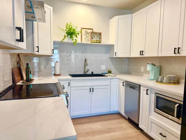 $482,000 | 400 San Benito Street, Unit 202, Hollister, CA 95023