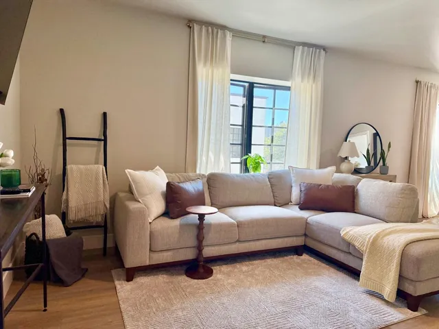 $482,000 | 400 San Benito Street, Unit 202, Hollister, CA 95023