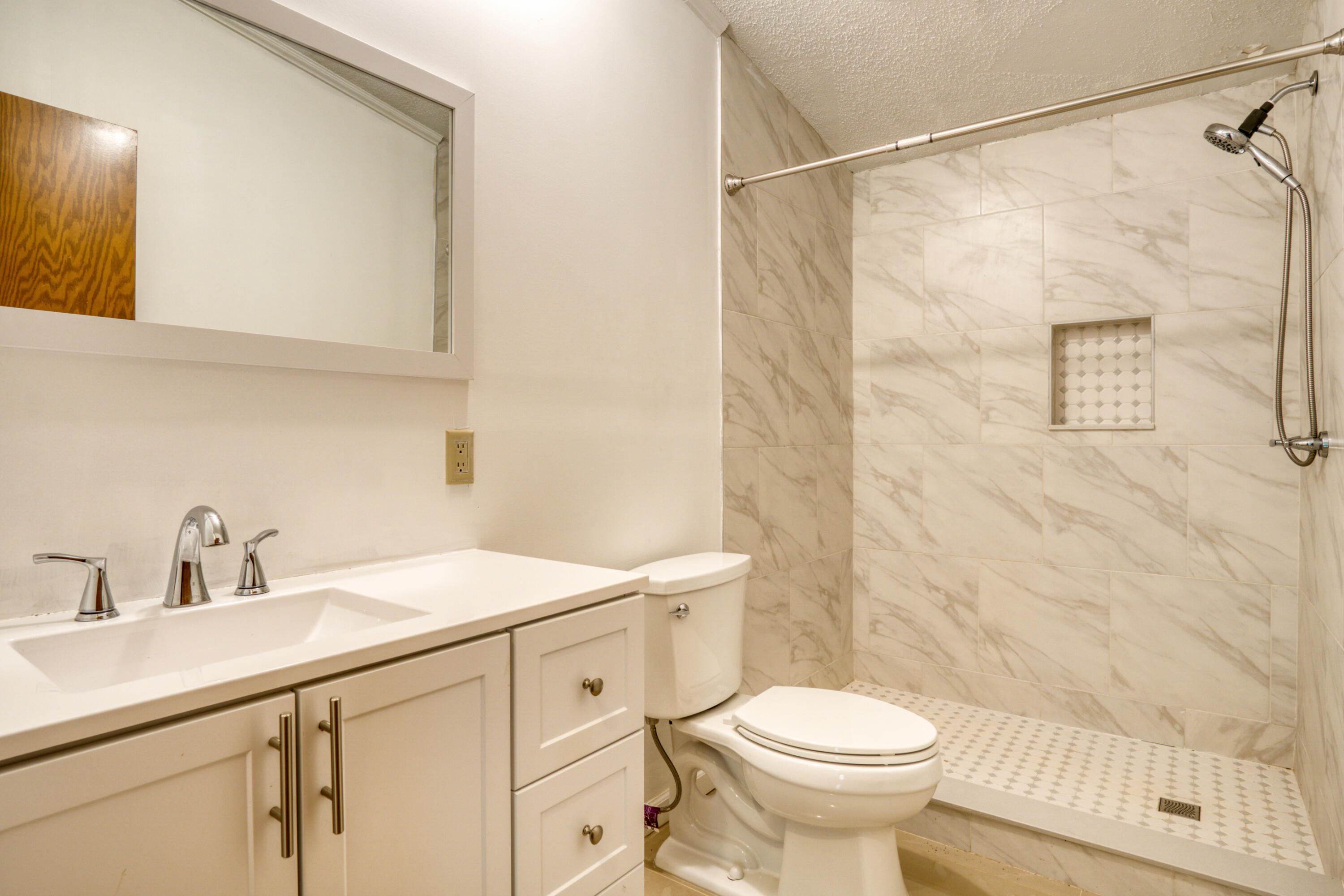 8271 Lakola Road Tustin, MI 49688 - Photo 23 of 52 DSC08532_23