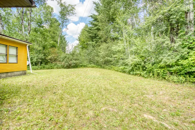 $228,000 | 8271 Lakola Road, Tustin, MI 49688