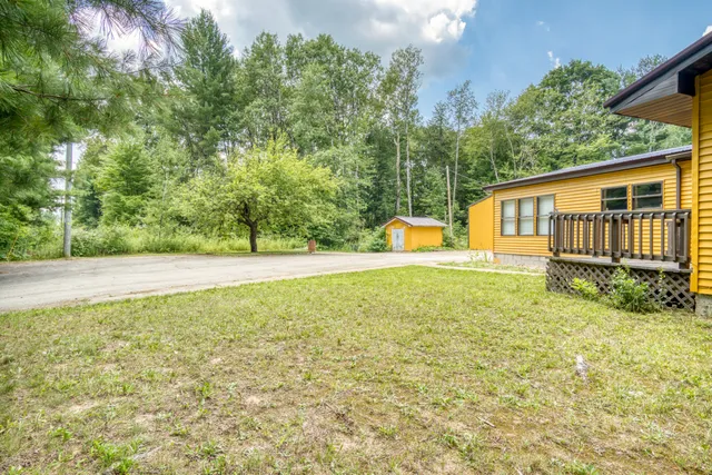 $228,000 | 8271 Lakola Road, Tustin, MI 49688