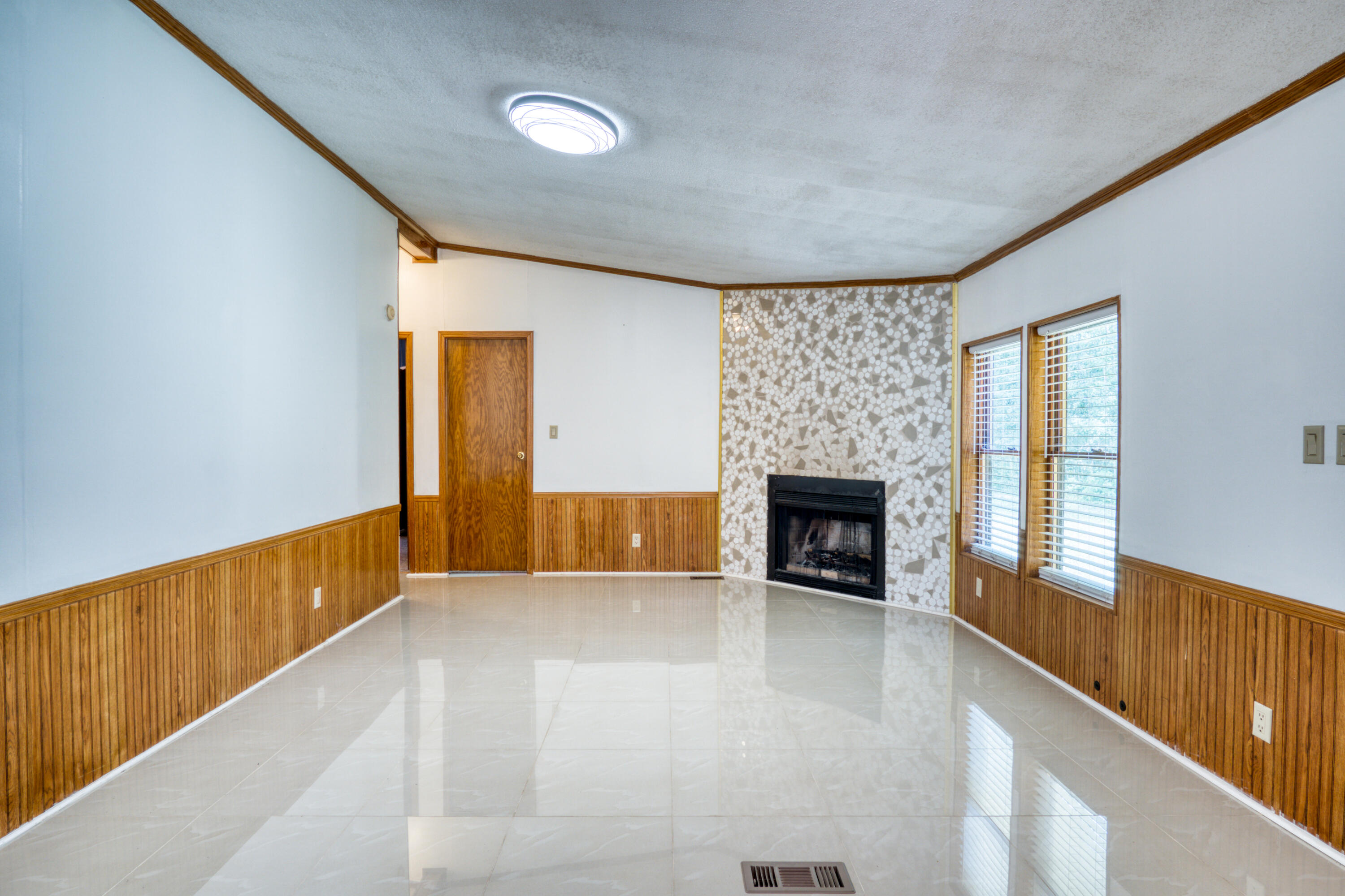 8271 Lakola Road Tustin, MI 49688 - Photo 7 of 52 DSC08449_6