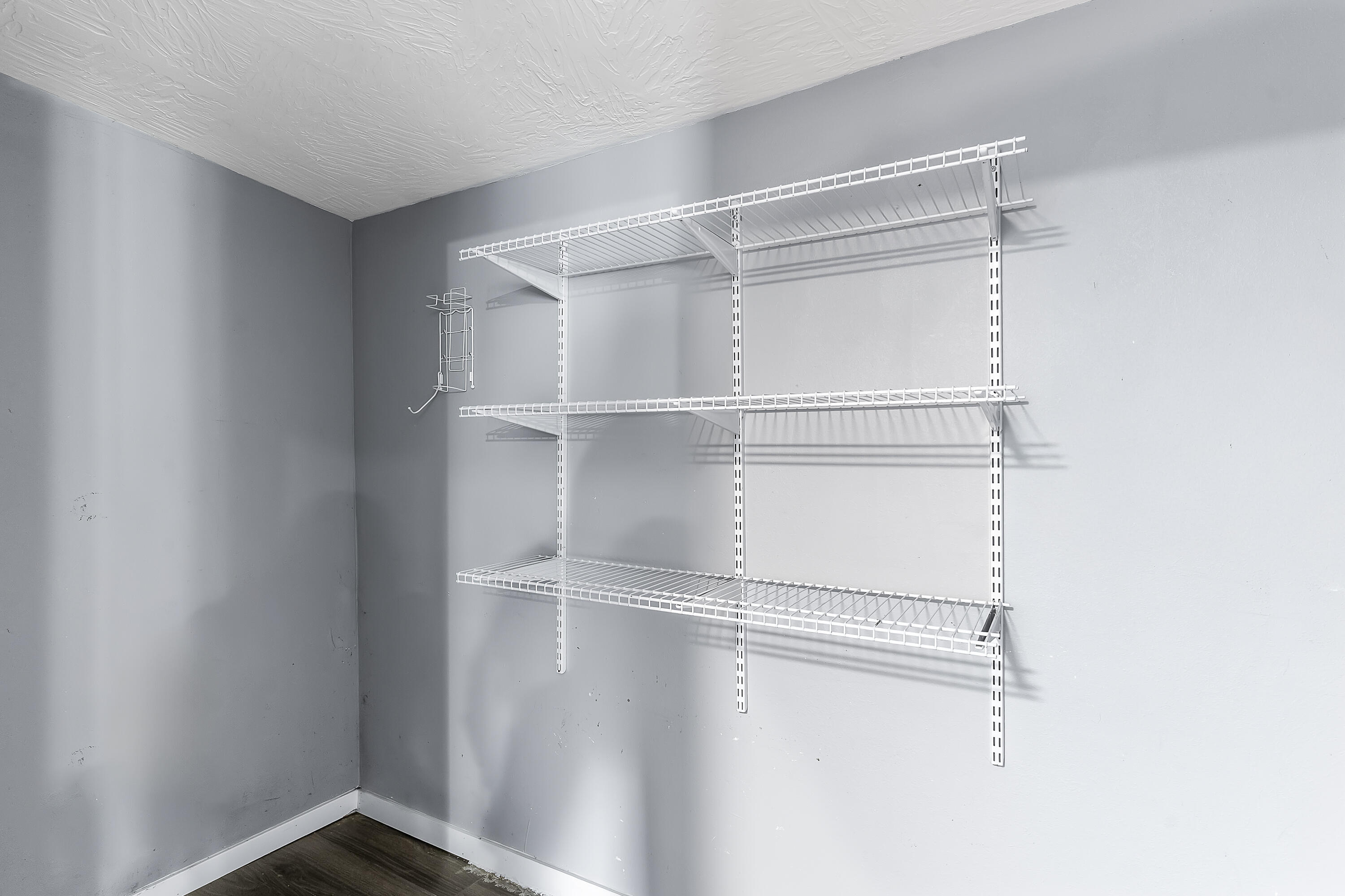2517 West Phelps Street Springfield, MO 65802 - Photo 15 of 28 2517 W Phelps-14