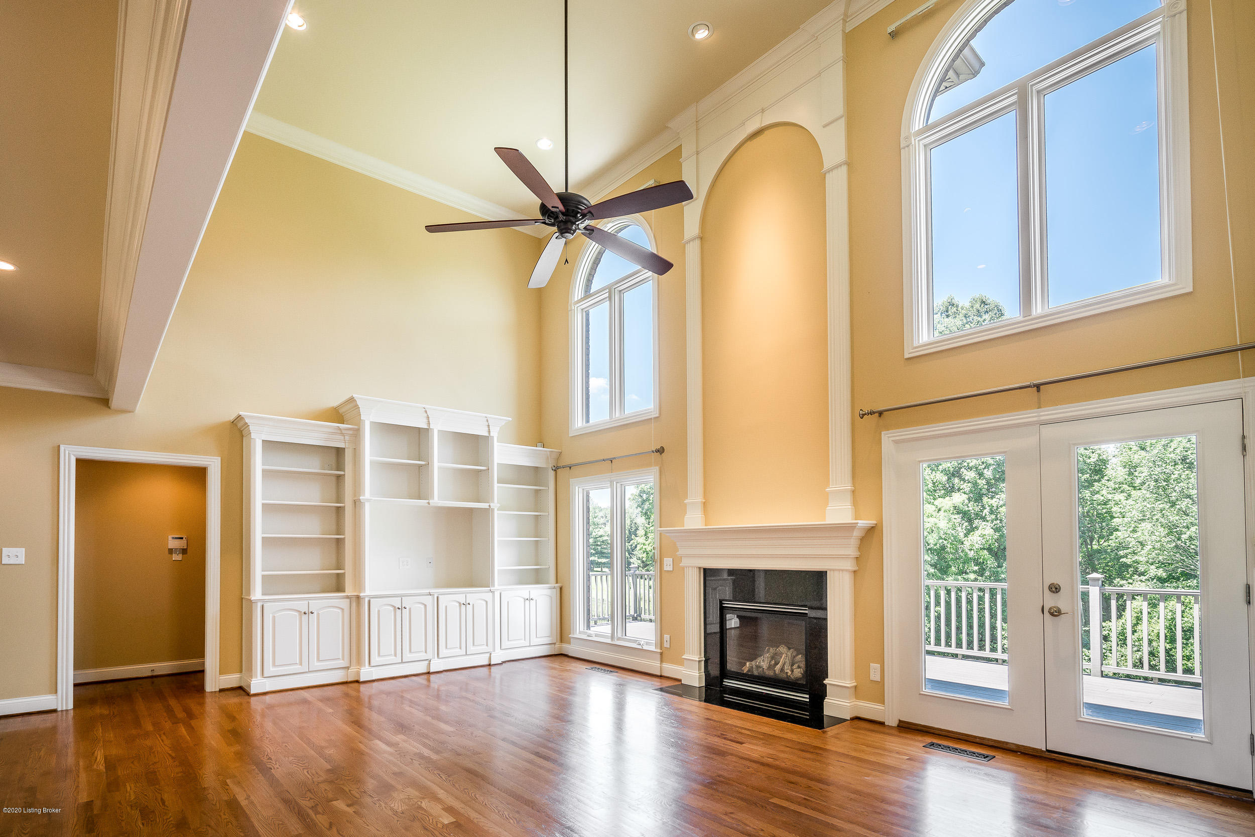 13323 Ridgemoor Drive Prospect, KY 40059 - Photo 25 of 73 custom shelving in great room