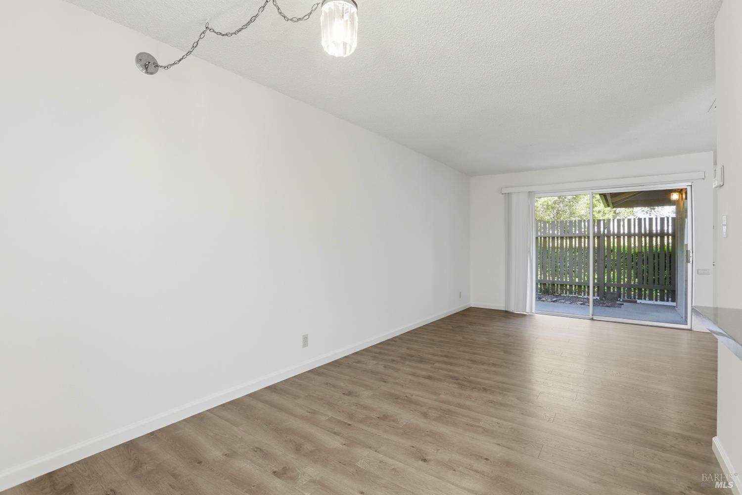 67 Roundtree Boulevard San Rafael, CA 94903 - Photo 10 of 17