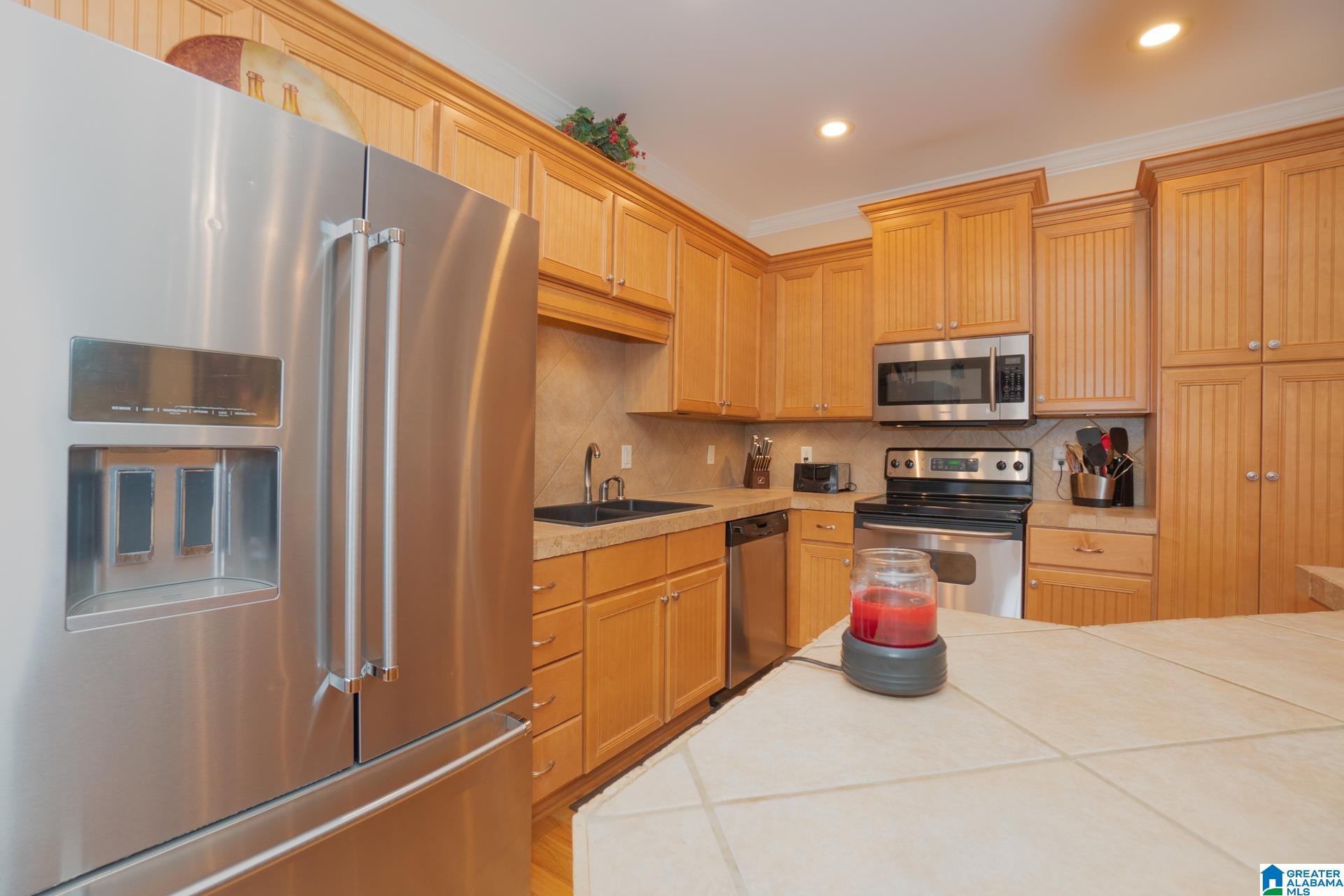 400 Cornwall Drive Alabaster, AL 35114 - Photo 11 of 36