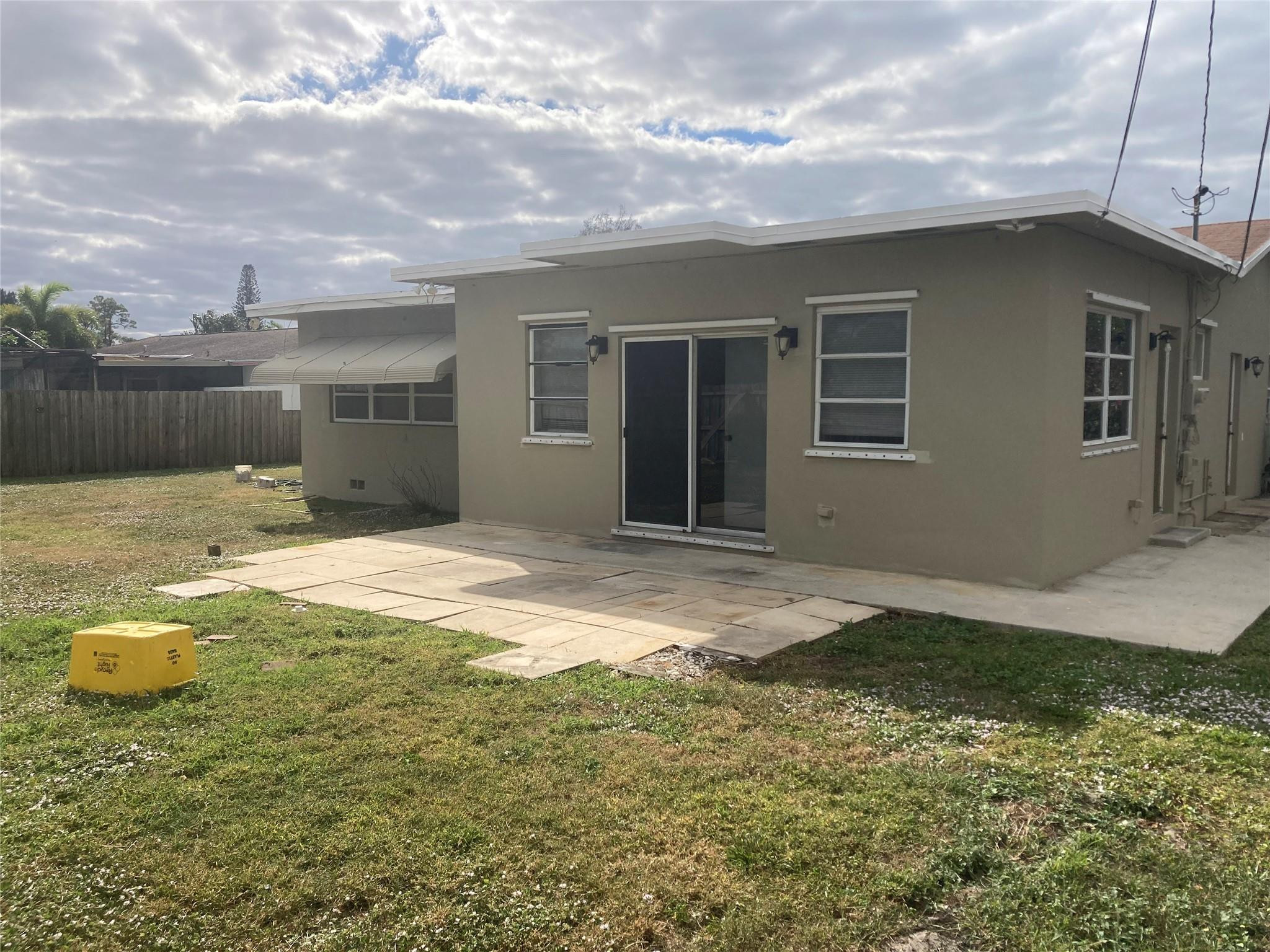 4262 Foss Road Lake Worth, FL 33461 - Photo 2 of 5 Photo 2