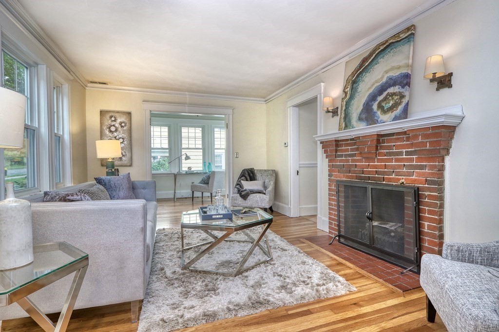 74 Parklawn Road Boston, MA 02132 - Photo 3 of 38 Gallery Image 3