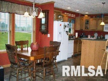 16544 East Liberty Road Mount Vernon, IL 62864 - Photo 8 of 14 Gallery Image 8