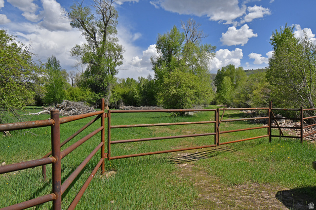 4347 South Bench Creek Road Kamas, UT 84036 - Photo 22 of 23 View of gate