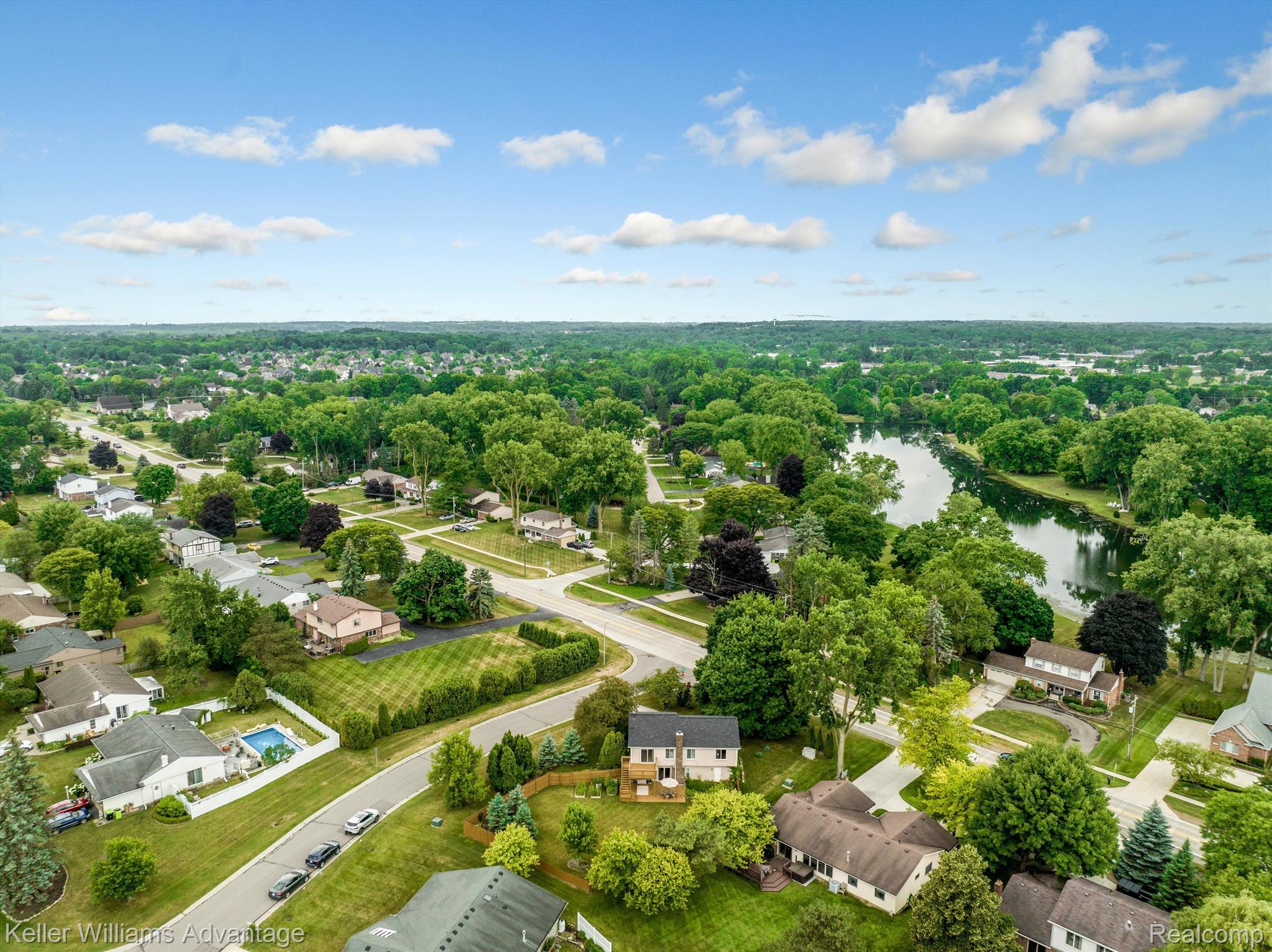 41296 Village Lake Road Novi, MI 48375 - Photo 30 of 33 Gallery Image 30