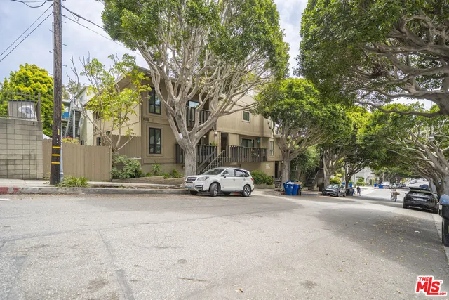 $4,800 | 302 Ashland Avenue, Unit 101, Santa Monica, CA 90405