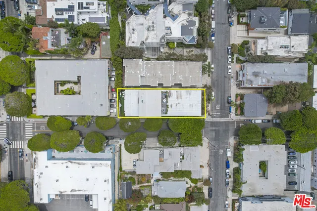 $4,800 | 302 Ashland Avenue, Unit 101, Santa Monica, CA 90405