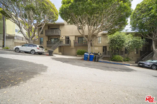 $4,800 | 302 Ashland Avenue, Unit 101, Santa Monica, CA 90405