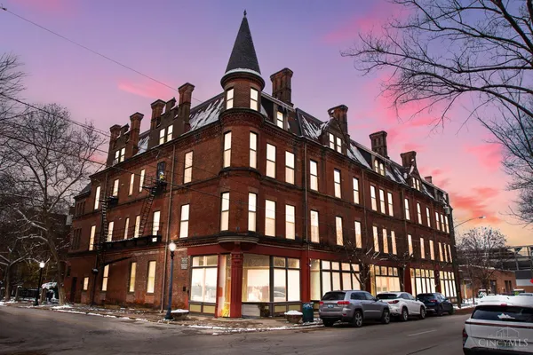 $299,999 | 1217 Central Avenue, Cincinnati, OH 45214