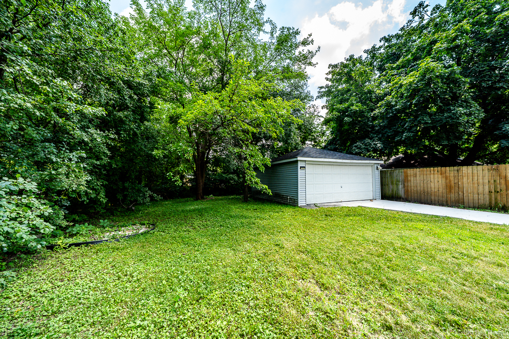 17555 Howe Avenue Homewood, IL 60430 - Photo 20 of 34 Gallery Image 20