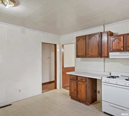 $100,000 | 630 West Maple Avenue North, Springfield, IL 62702