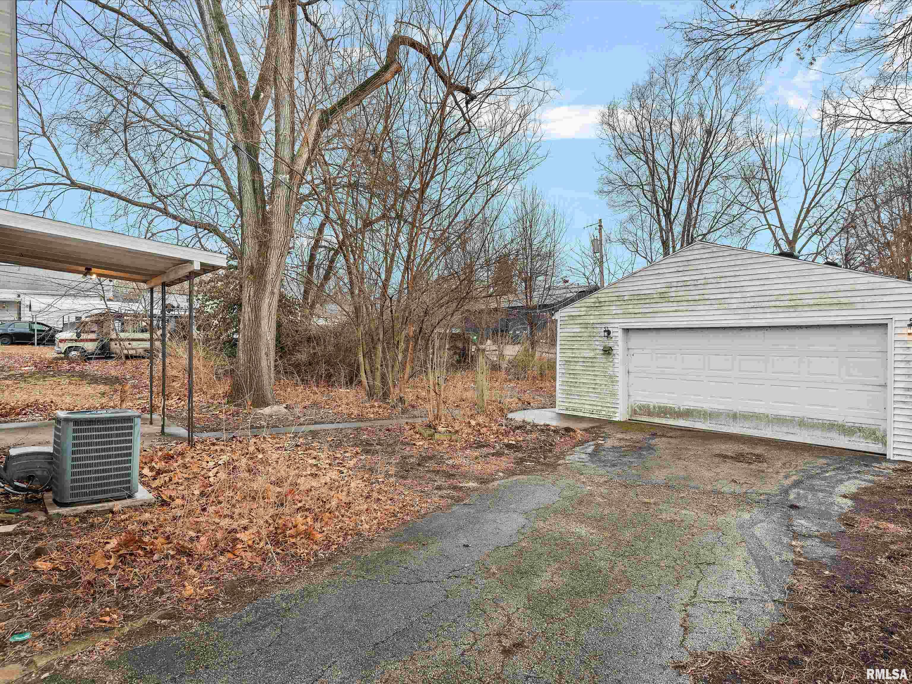 630 West Maple Avenue North Springfield, IL 62702 - Photo 23 of 28