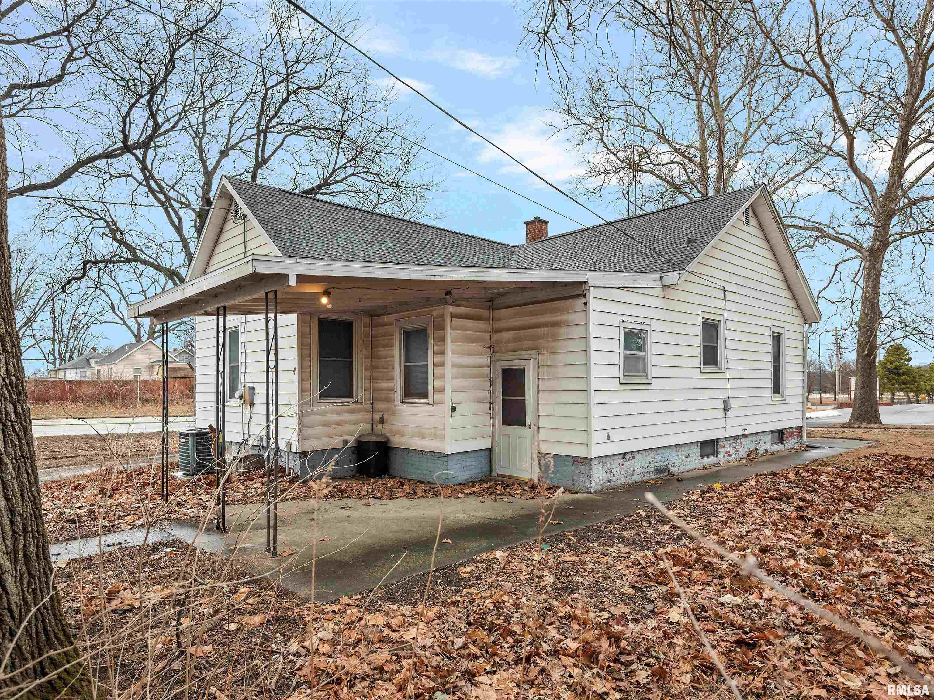 630 West Maple Avenue North Springfield, IL 62702 - Photo 26 of 28