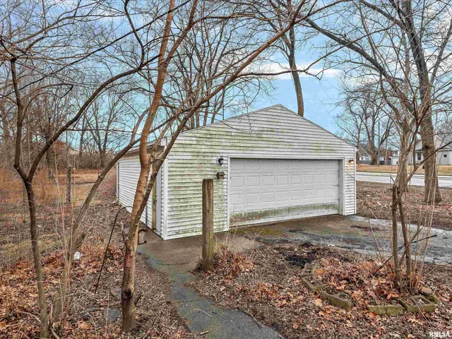 $100,000 | 630 West Maple Avenue North, Springfield, IL 62702