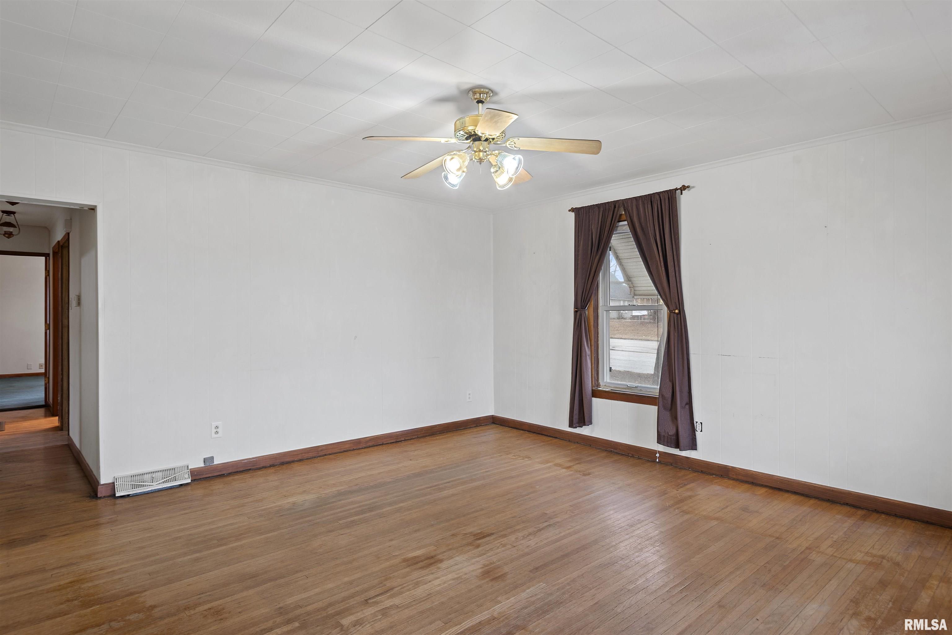 630 West Maple Avenue North Springfield, IL 62702 - Photo 9 of 28