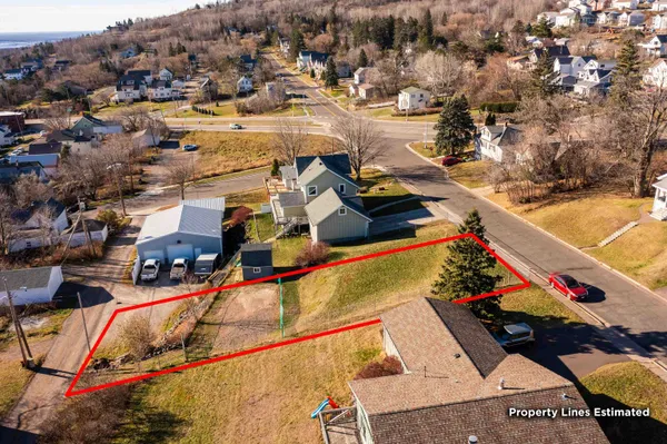 $225,000 | Xxx East Ninth Street, Duluth, MN 55805