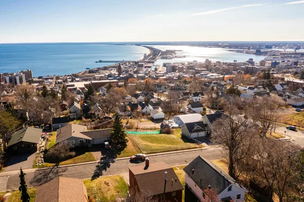 $225,000 | Xxx East Ninth Street, Duluth, MN 55805