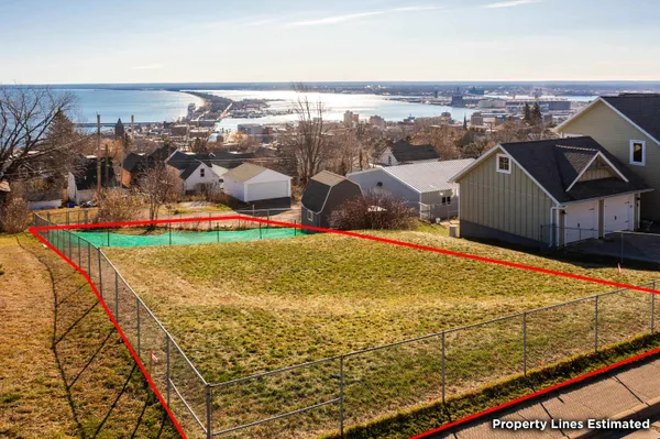 $225,000 | Xxx East Ninth Street, Duluth, MN 55805