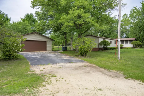 $195,000 | W4421 Marina Lane, Necedah, WI 54646