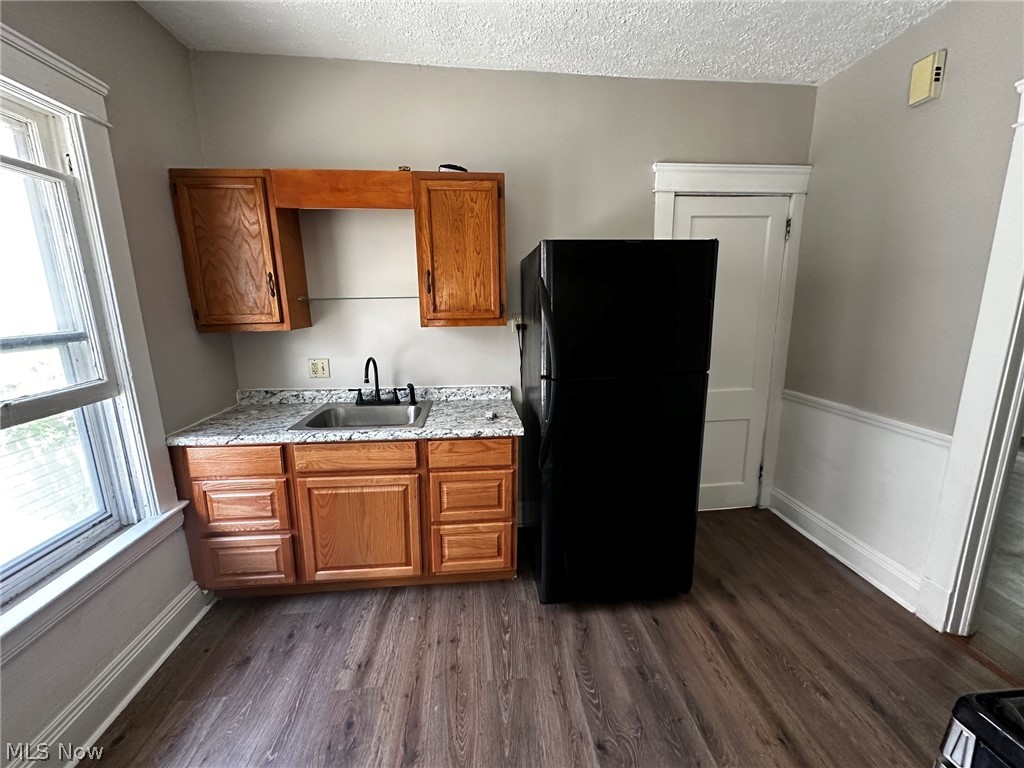 919 Nathaniel Road Cleveland, OH 44110 - Photo 7 of 15