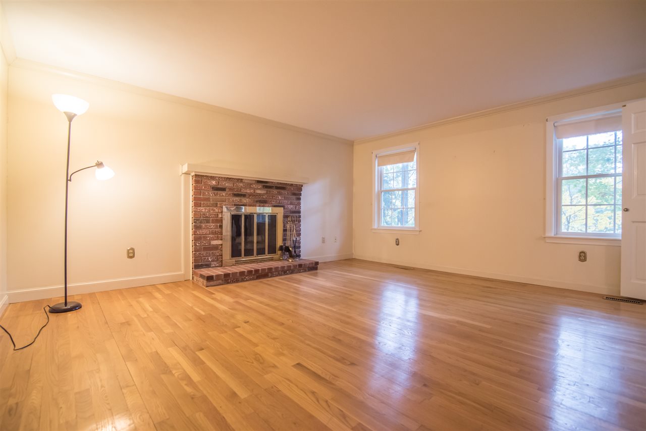 191 Buttrick Road Hampstead, NH 03841 - Photo 21 of 37