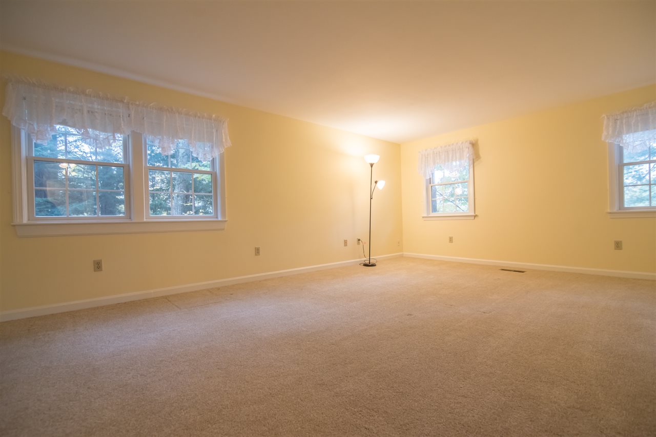 191 Buttrick Road Hampstead, NH 03841 - Photo 24 of 37