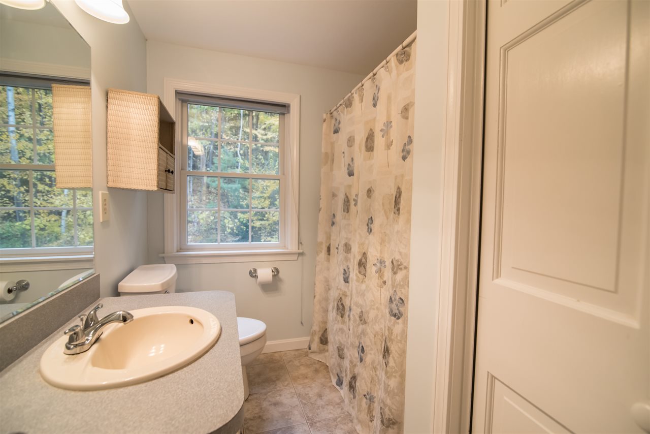 191 Buttrick Road Hampstead, NH 03841 - Photo 26 of 37
