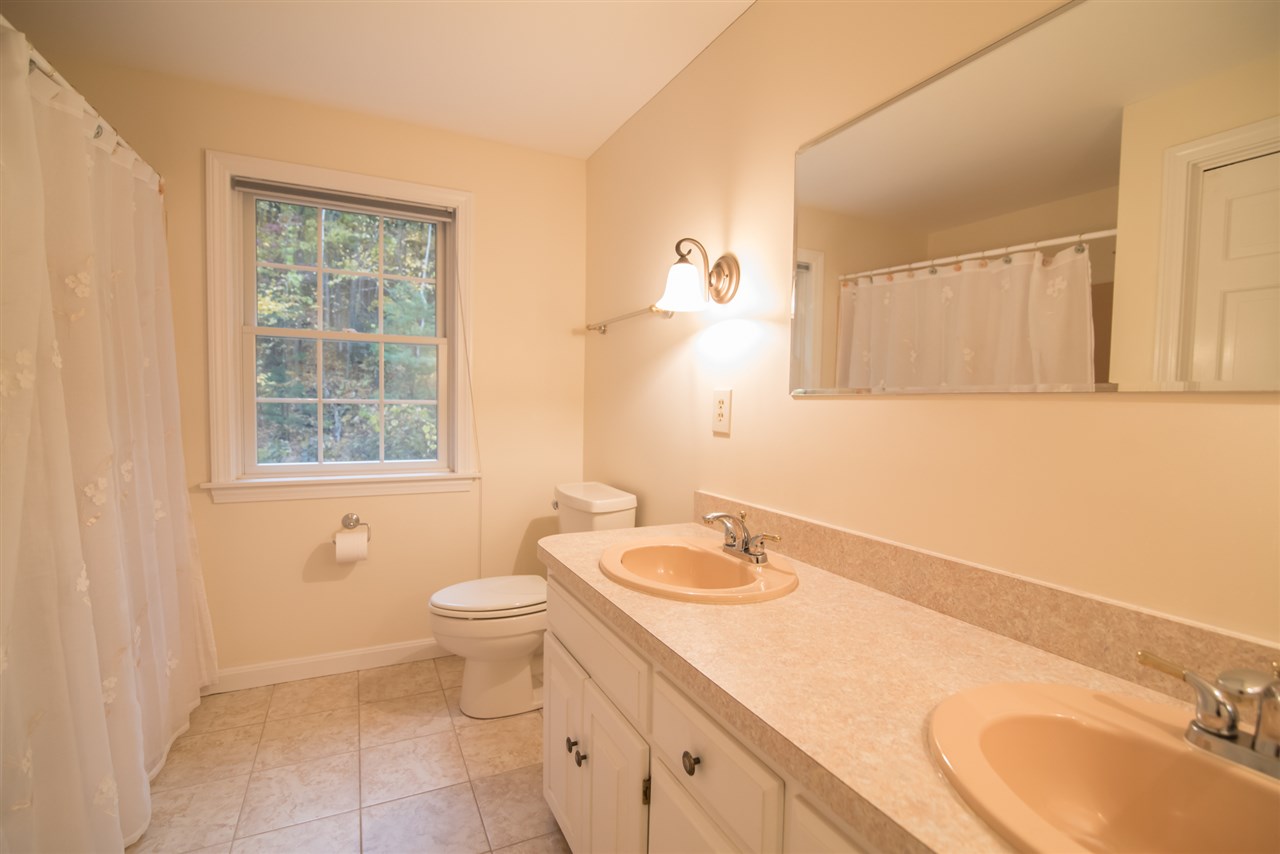 191 Buttrick Road Hampstead, NH 03841 - Photo 31 of 37