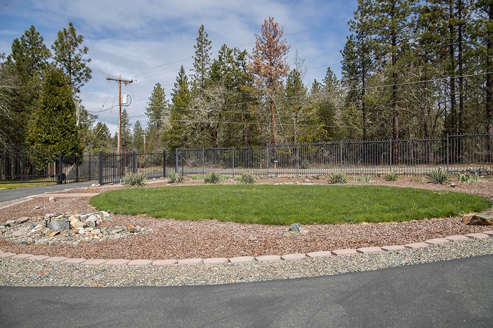 2085 Stringer Gap Road Grants Pass, OR 97527 - Photo 37 of 43 40