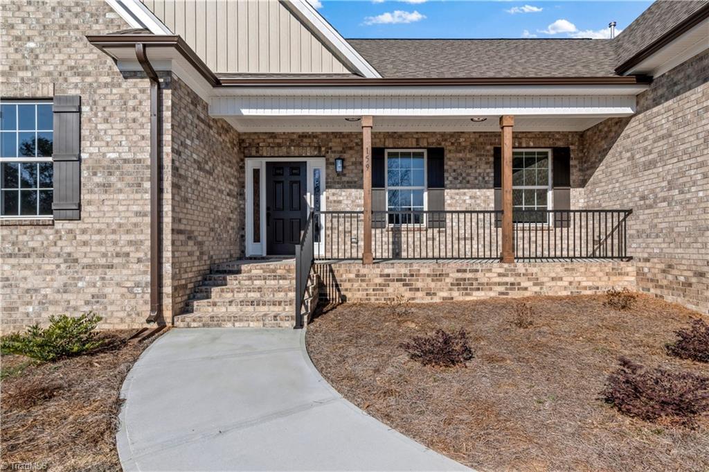 159 Wynnfall Drive Lexington, NC 27295 - Photo 2 of 27 Front of 159 Wynnfall